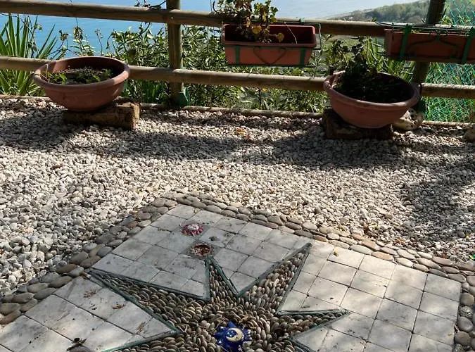 Moch - Viaggiatori Scoperta Della Costa Dei Trabocchi *